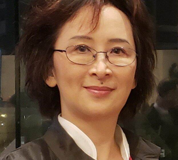  鄧宛霞